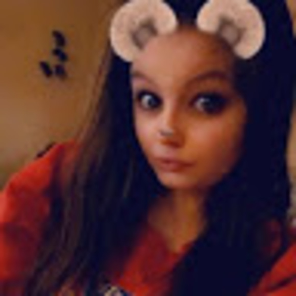 Meet your Posher, Faith - Picture 1 of 1